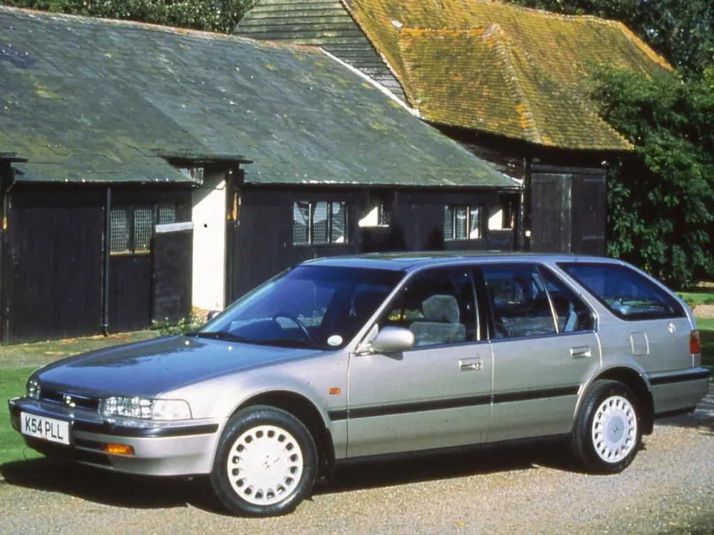 Honda Accord (CB8, CC9) 4 поколение, универсал (11.1990 - 04.1994)